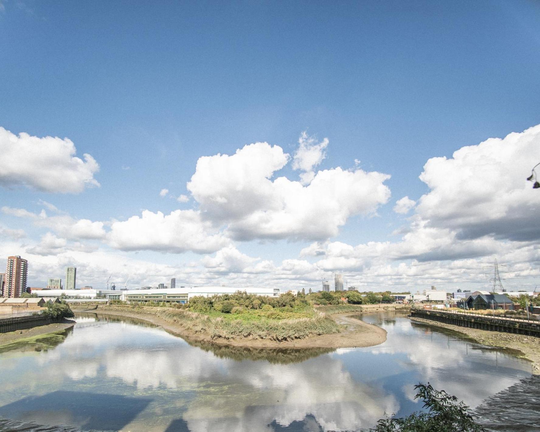 Stunning Riverside View Apartment, Near Canary Wharf & O2 Londres Exterior foto